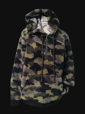 Sherpa Camo Half-Zip Hoodie - Olive, Black, Gray